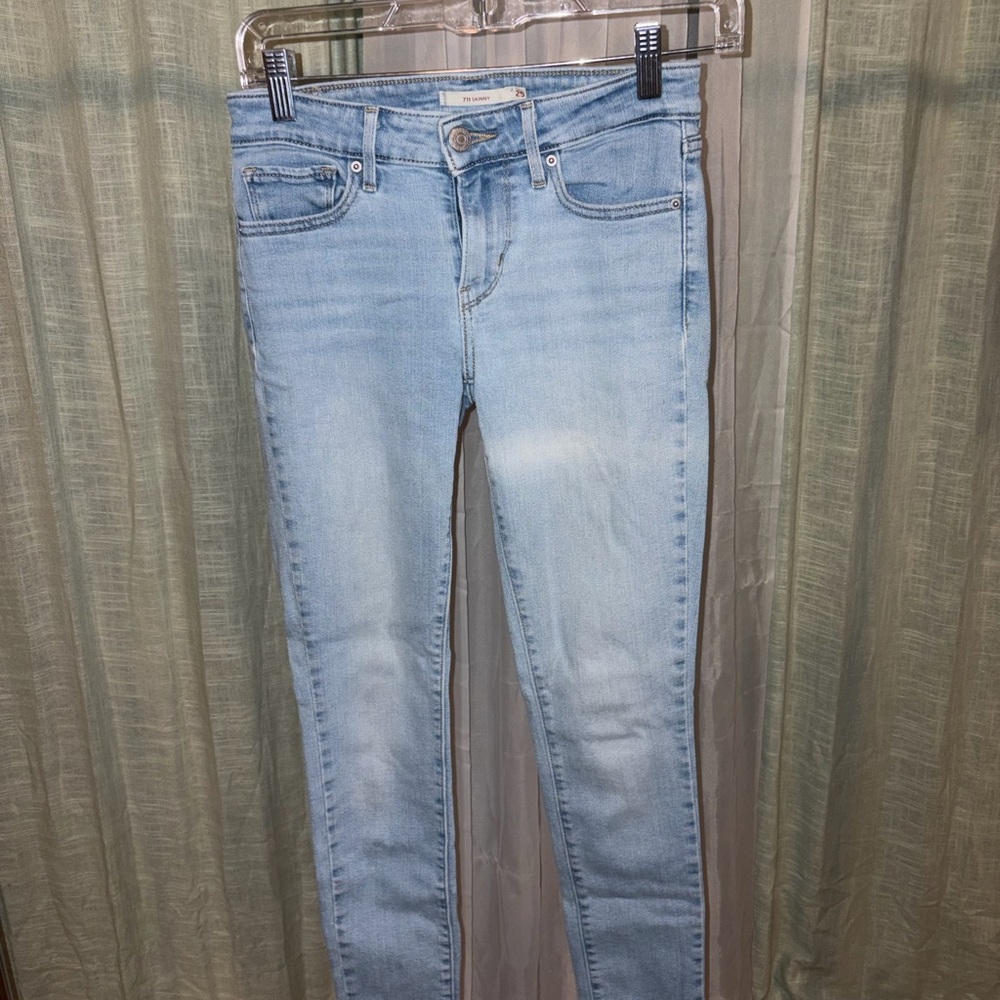 Levi's Women's 711 Light Blue Skinny Jeans